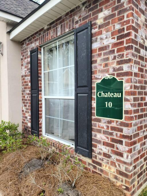 Chateau 10 해먼드 외부 사진